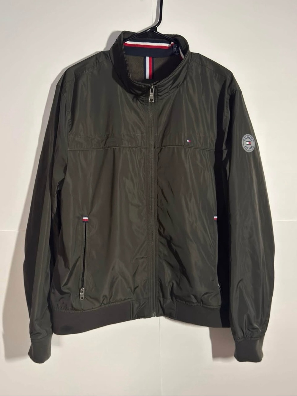 Tommy Hilfiger Men’s Olive Green Lightweight Bomber Jacket Size L Full Zip